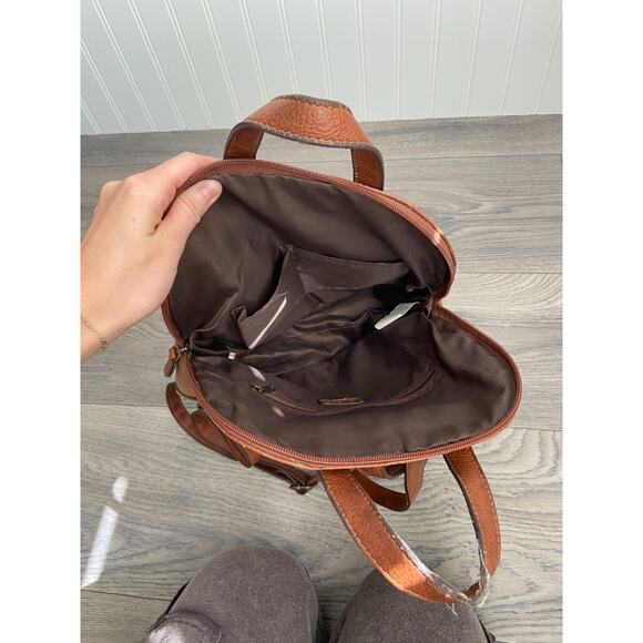 B.O.C. Born Concept Purse Handbag / Backpack, Brown Faux Leather - Picture 6 of 7